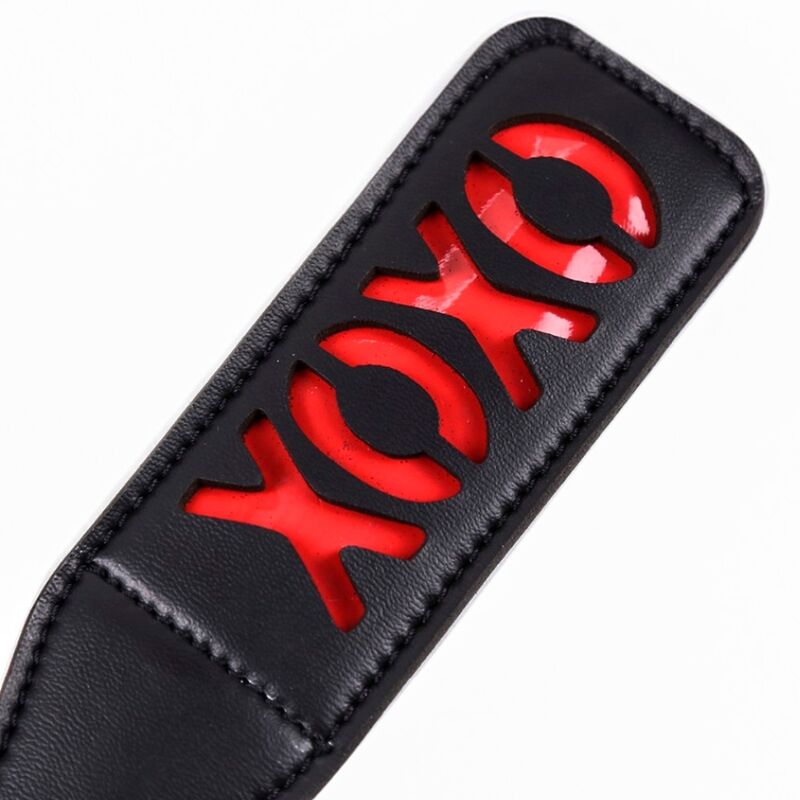 Paddle BDSM XOXO Marquage Similicuir - Ohmama Fetish