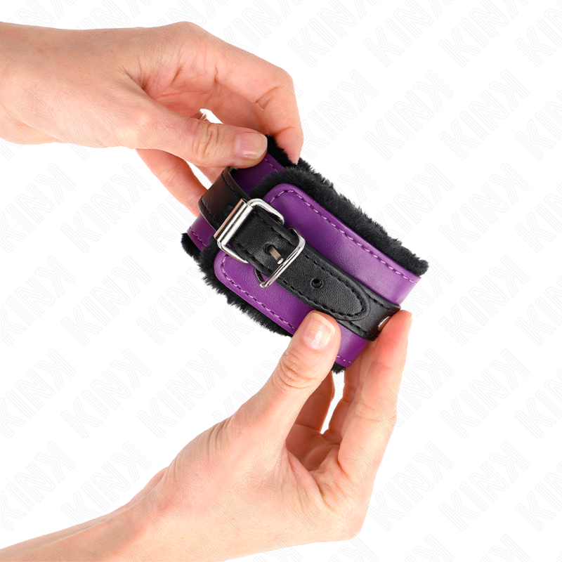 Menottes BDSM Premium Kink Doublées Fourrure - Ceinture Réglable