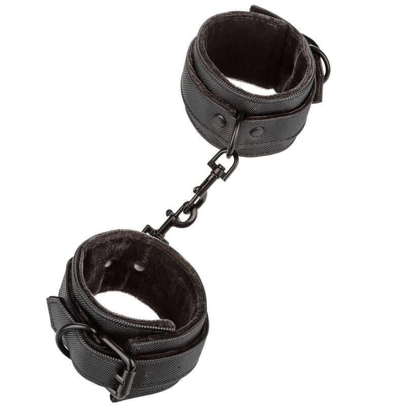 Menottes de Chevilles BDSM Boundless Réglables Cuir Vegan - CalExotics